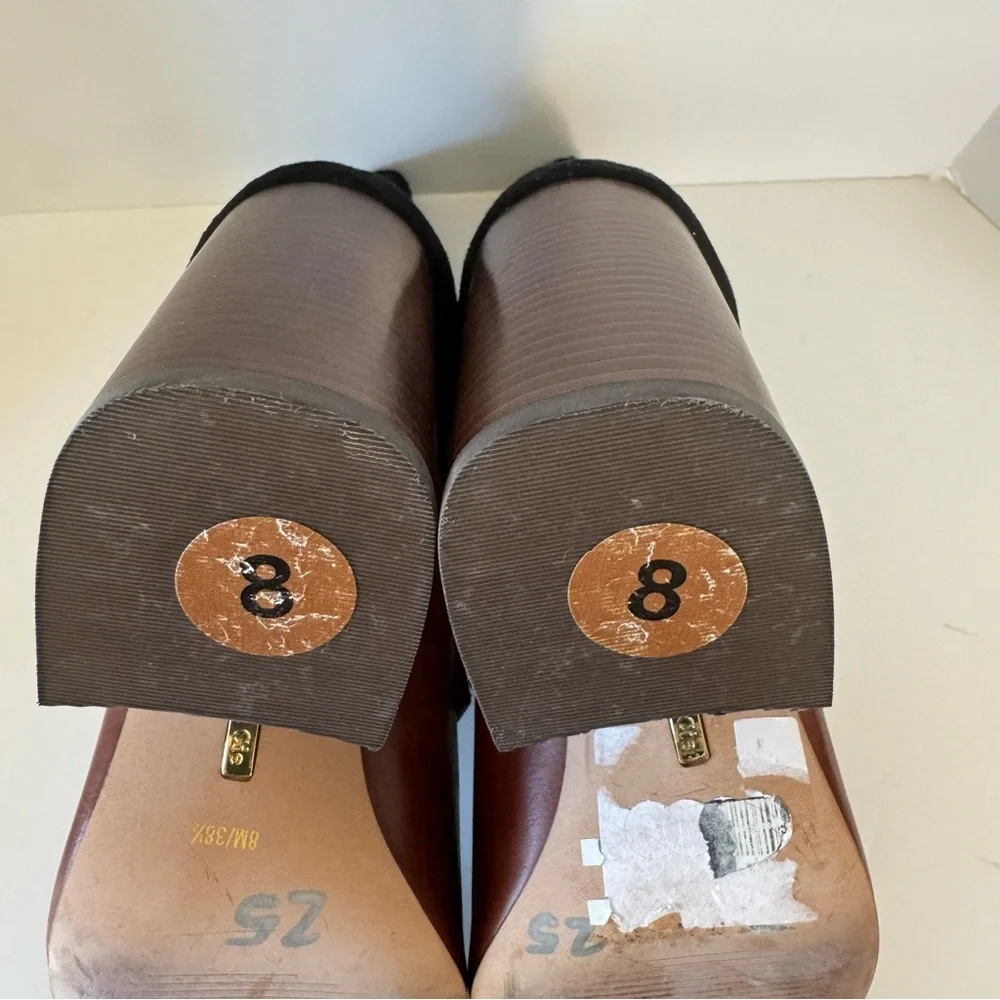 LOUISE ET CIE Two-Tone Faux Suede and Leather Block Heel Ankle Boots - Picture 6 of 6